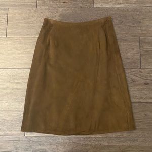 VTG 90s Liz CLAIRBORNE Tan Leather Suede Skirt
